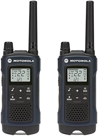 Motorola Mondják, T460 Újratölthető Kétirányú Rádió Pár (Sötét Kék) & 53724 Távoli Hangszóró, Mikrofon (Fekete)