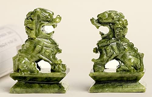 Egy Pár Természetes Zöld Jade Faragott Feng Shui Fu Foo Kutya Guardion Ajtó Oroszlán (2.8 H x 1.8 L x 1.2 W (hüvelyk) 0.7 kg)