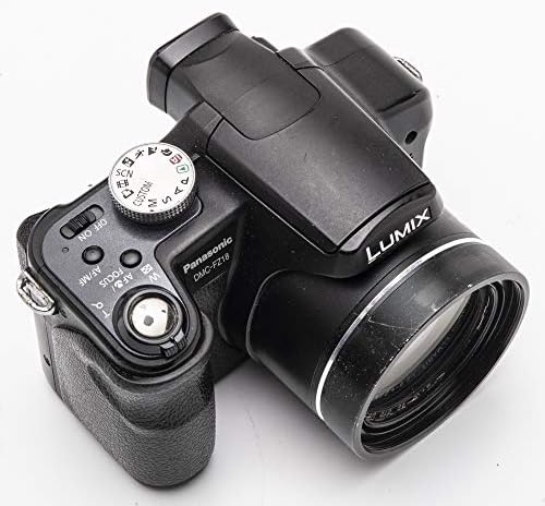 A Panasonic Lumix DMC-FZ18K 8.1 MP Digitális Fényképezőgép szöveg a 18x. pont Széles Látószögű MEGA Optikai Kép Stabilizált Zoom (Fekete)