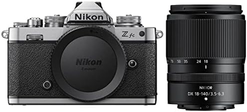 Nikon Z fc DX-Formátum tükör nélküli Fényképezőgép NIKKOR Z DX 18-140mm f/3.5-6.3 VR Objektívvel