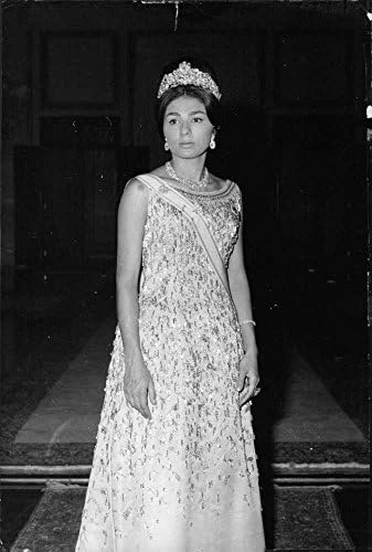 Vintage fotó Hercegnő Soraya viselt korona.