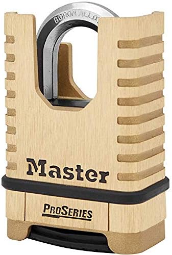 Master Lock 1177D 2-1/4 (57mm) Széles Pro Homály fedi Réz Törölhető Kombinációs Zár, 4 Csomag Csomag w/ Lumintrail Kulcstartó Lámpa